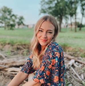 Meet your Posher, Anna